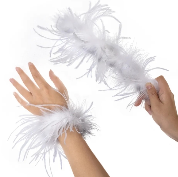Faux Fur Ostrich Like Feathered Cuffs - Picture 2 of 3